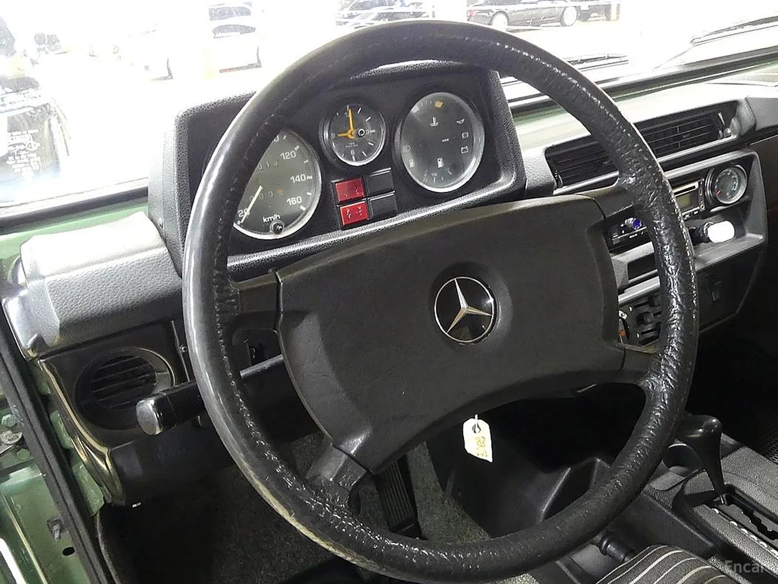 Mercedes-Benz G 300, снимка 15 - Автомобили и джипове - 55295372