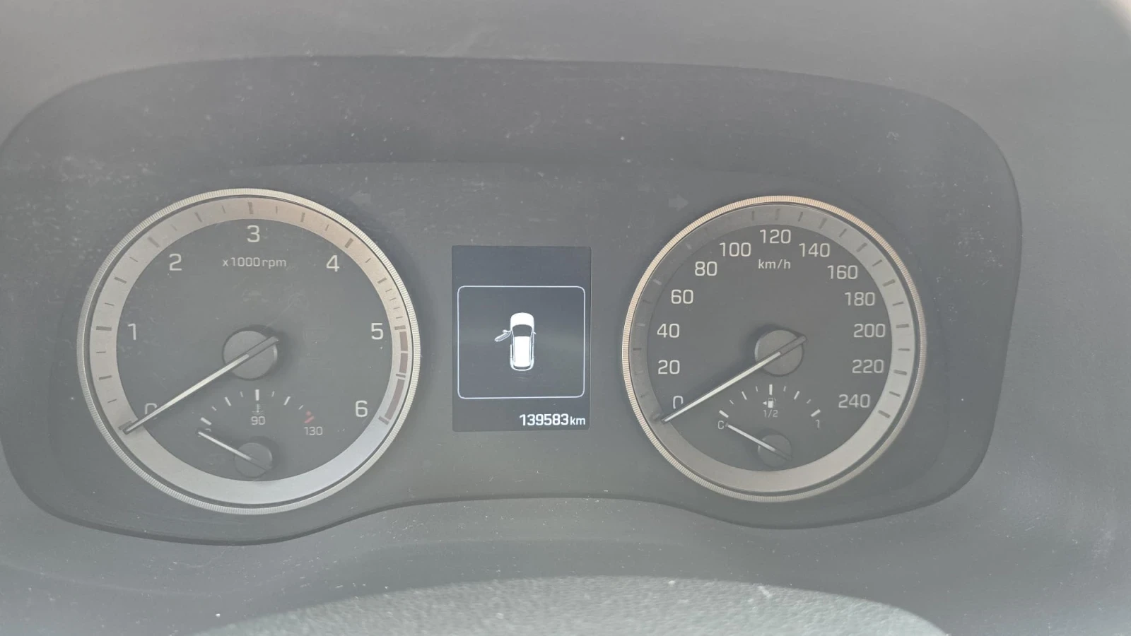 Hyundai Tucson 139000km, 10/2017, снимка 8 - Автомобили и джипове - 55451959