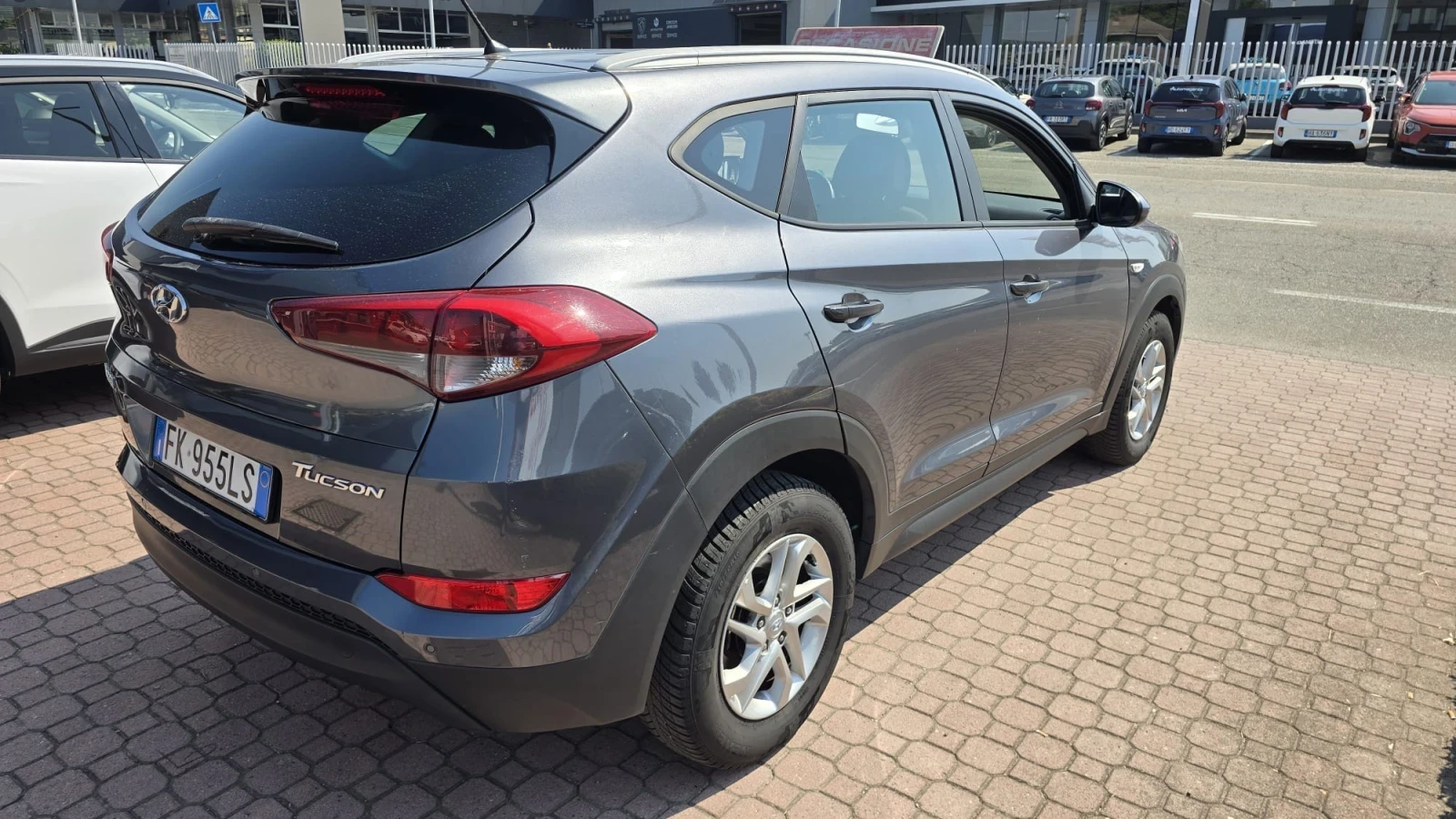 Hyundai Tucson 139000km, 10/2017, снимка 3 - Автомобили и джипове - 55451959