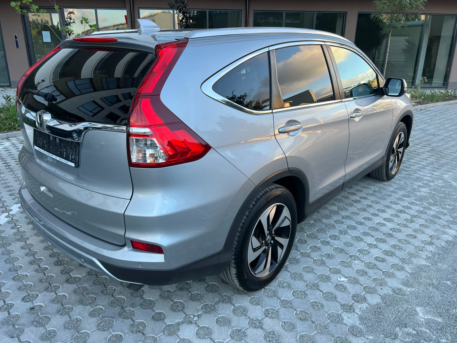 Honda Cr-v 1.6 I-DTEC AWD EXECUTIVE Панорама Keyless Go, снимка 8 - Автомобили и джипове - 55754623