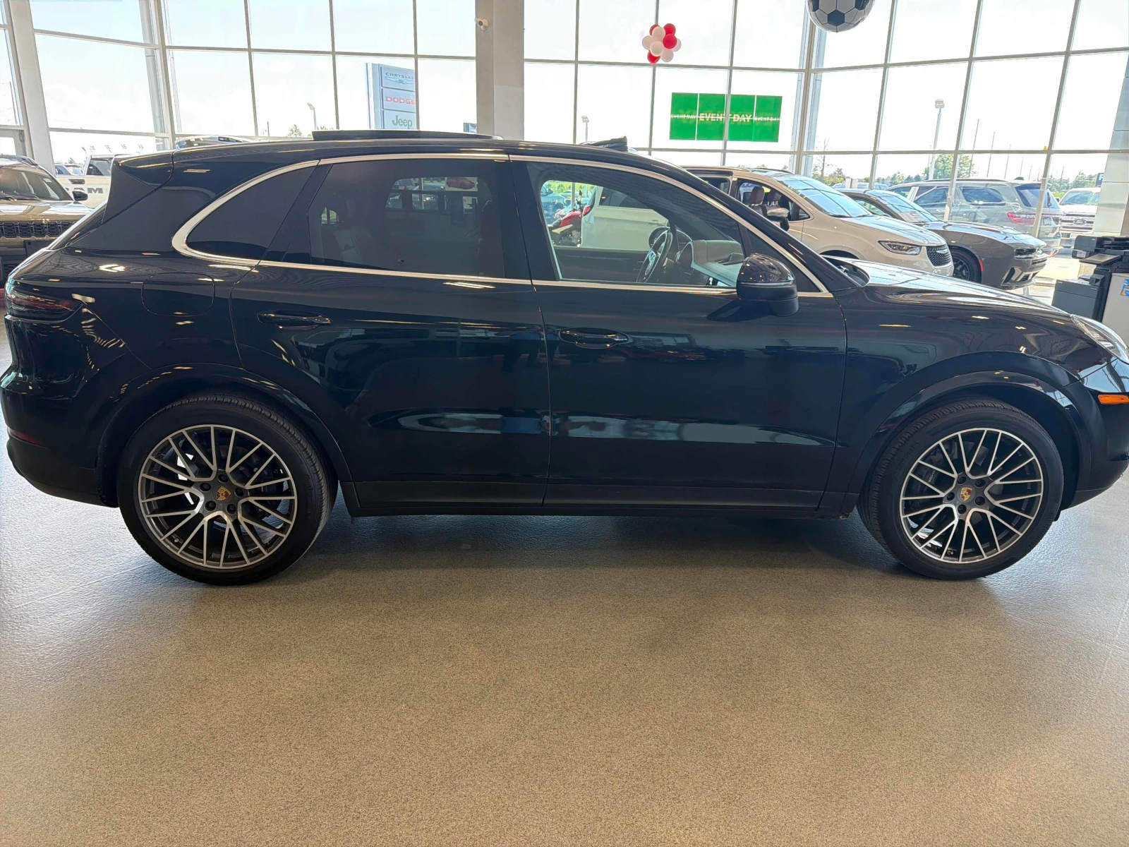 Porsche Cayenne DISTRONIC* 360* ОБДУХВАНЕ* , снимка 3 - Автомобили и джипове - 55816143