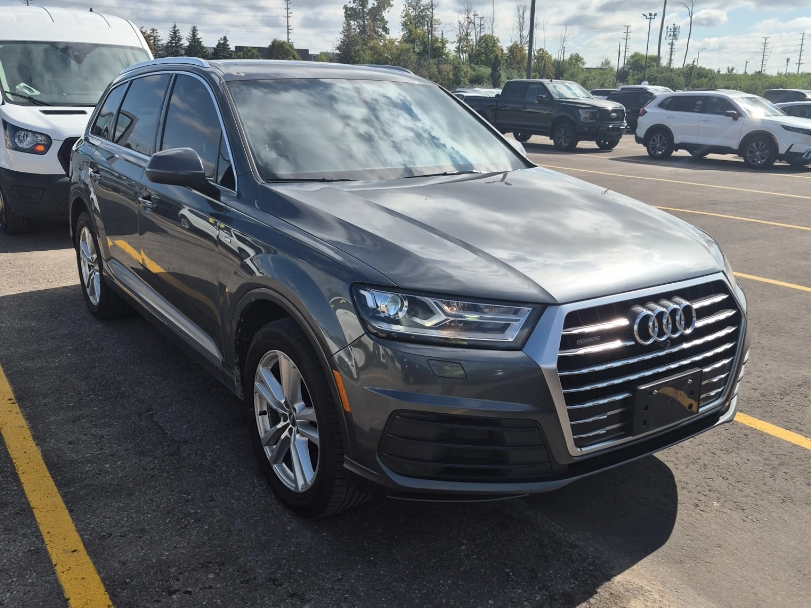 Audi Q7 * 3.0T PROGRESSIV * CARFAX * ЦЕНА ДО БГ, снимка 2 - Автомобили и джипове - 55969551
