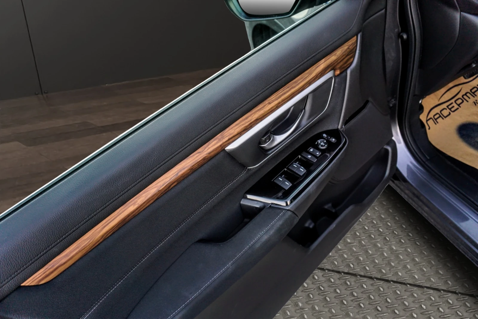 Honda Cr-v 2.0HEV NAVI ELEGANCE, снимка 5 - Автомобили и джипове - 56361261