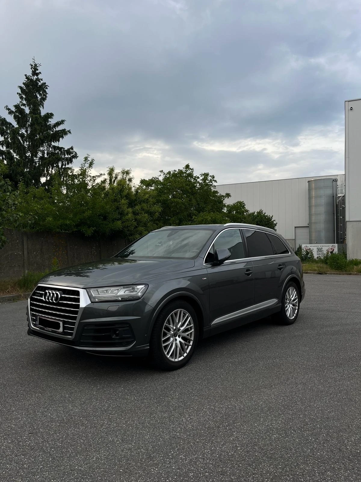 Audi Q7 3.0, снимка 2 - Автомобили и джипове - 56371026