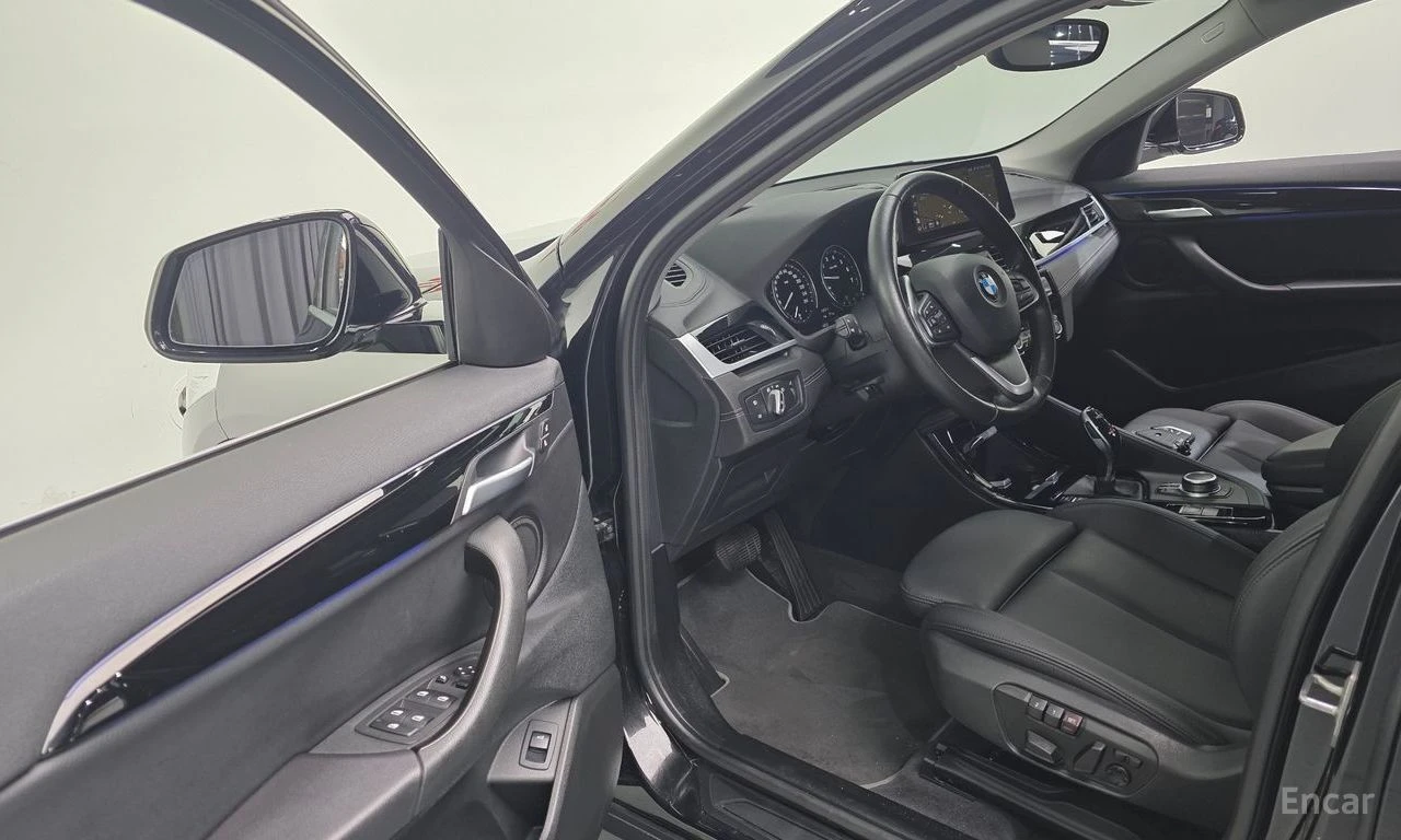 BMW X2 xDrive20i Advantage, снимка 13 - Автомобили и джипове - 56549504