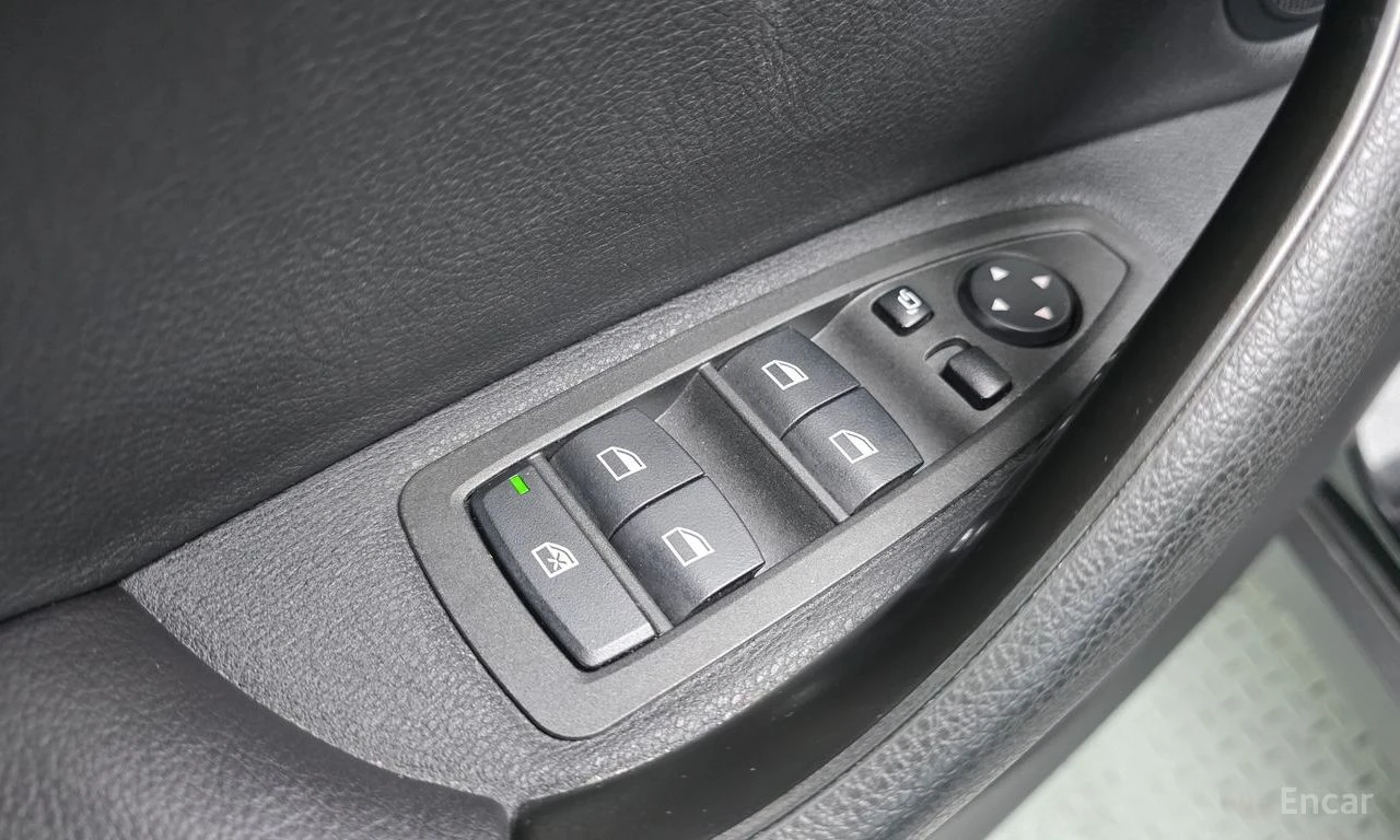 BMW X2 xDrive20i Advantage, снимка 14 - Автомобили и джипове - 56549504