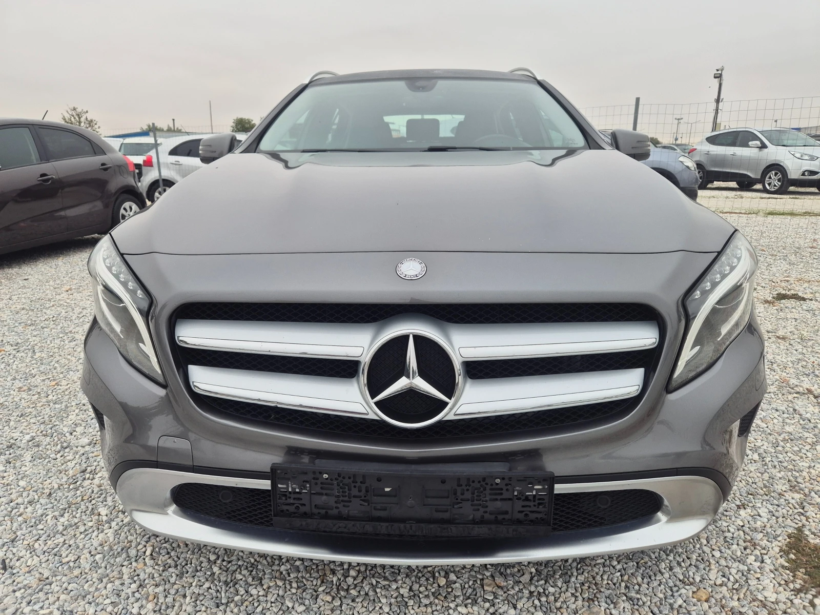 Mercedes-Benz GLA 200 Automatic Navi, снимка 2 - Автомобили и джипове - 56589937