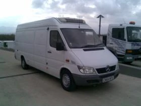 Mercedes-Benz Sprinter 211 НА ЧАСТИ, снимка 1