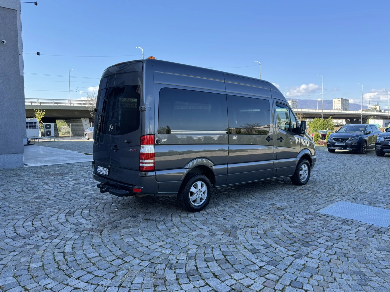 Mercedes-Benz Sprinter 319 Automatic, снимка 6 - Бусове и автобуси - 55934392