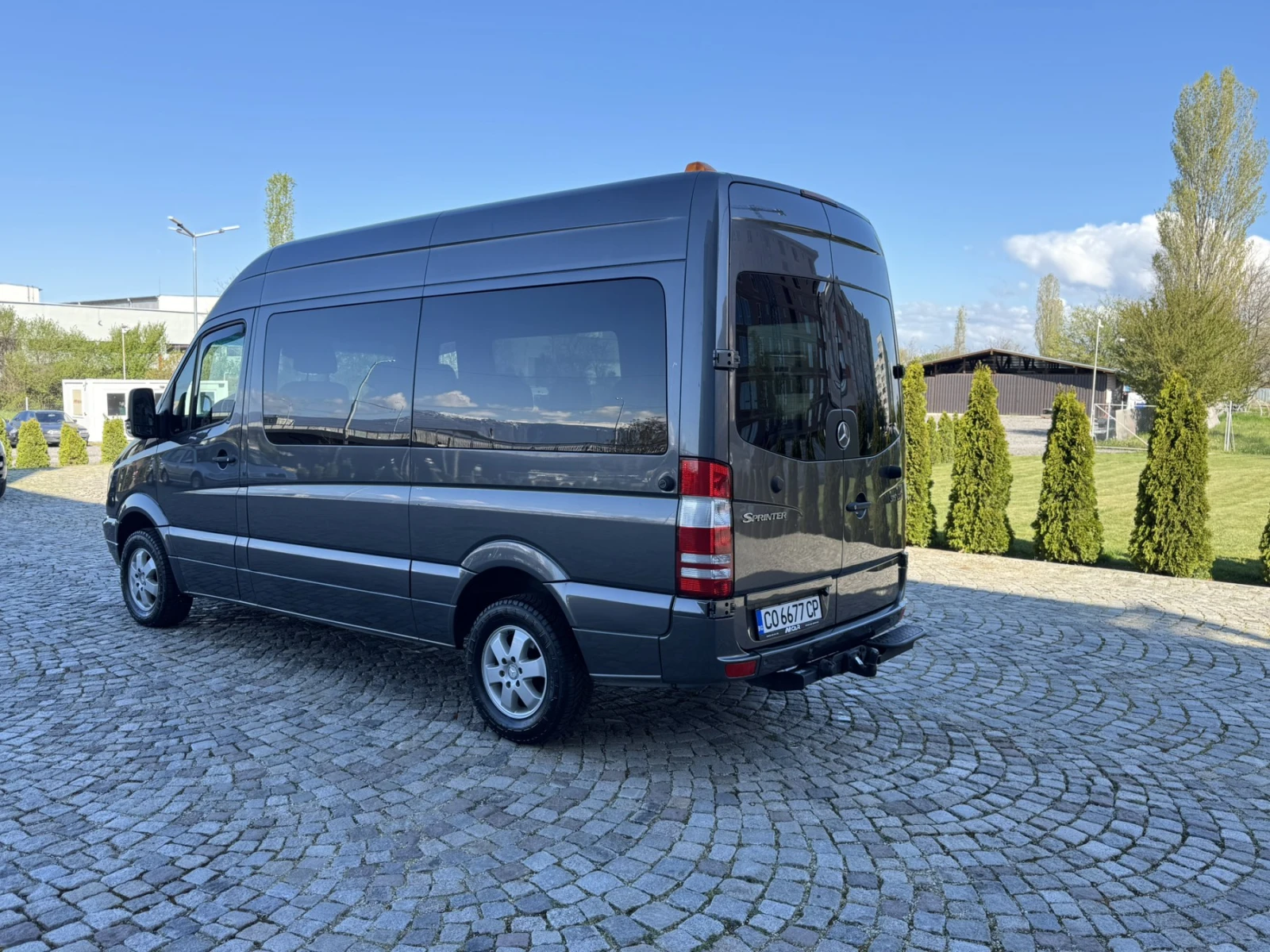 Mercedes-Benz Sprinter 319 Automatic, снимка 4 - Бусове и автобуси - 55934392