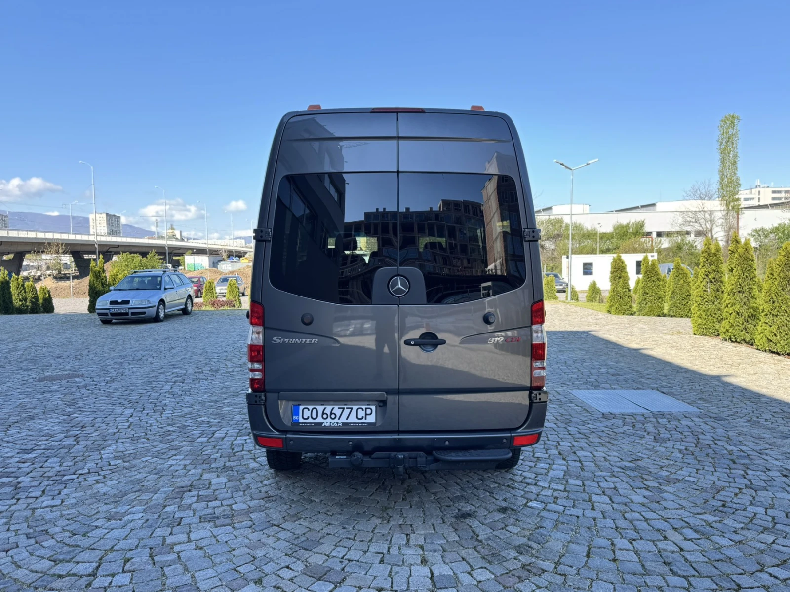 Mercedes-Benz Sprinter 319 Automatic, снимка 5 - Бусове и автобуси - 55934392