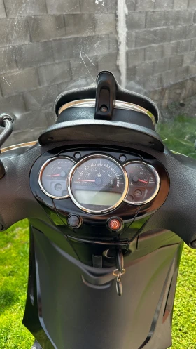 Piaggio Beverly 350, снимка 6
