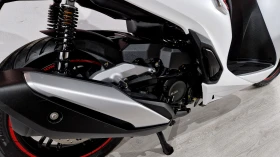 Honda Sh 350i SPORT ABS, LED, TC 2022г., снимка 11