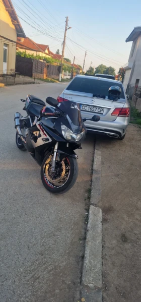 Honda Cbr