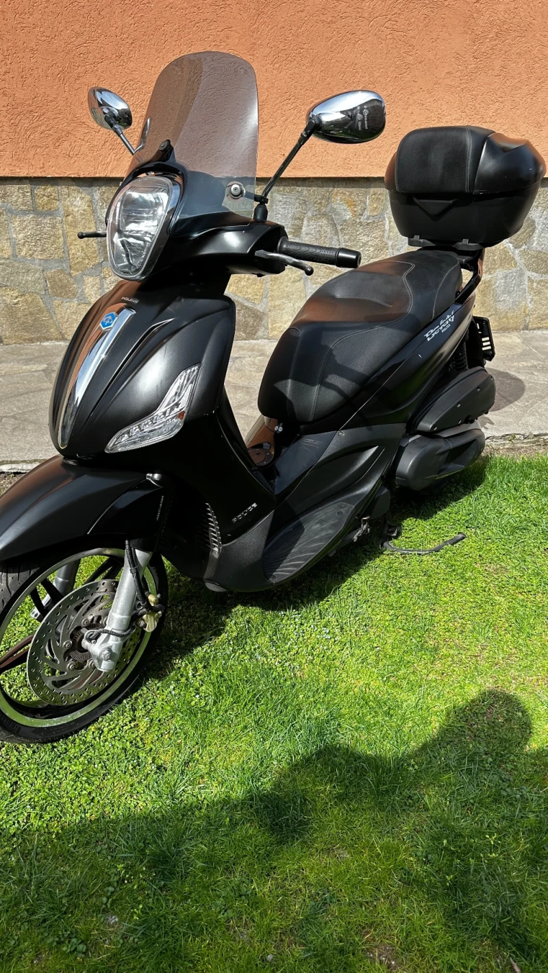 Piaggio Beverly 350, снимка 3 - Мотоциклети и мототехника - 47894870