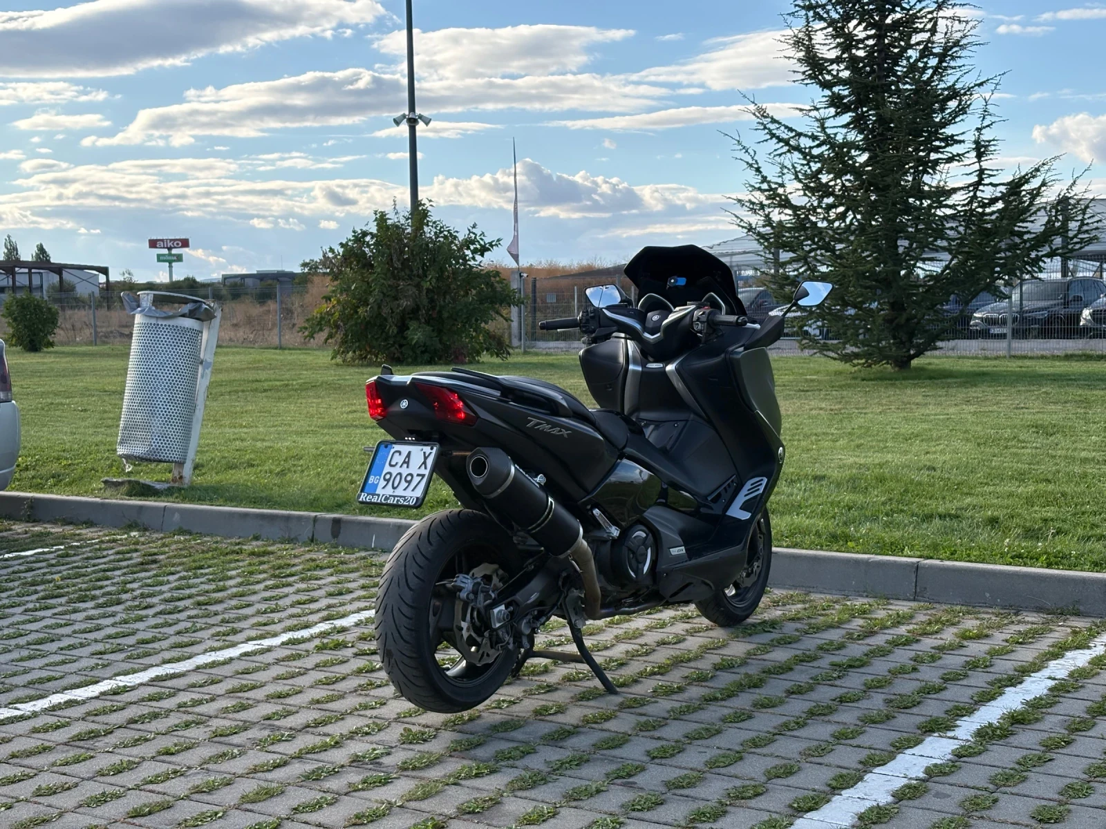 Yamaha T-max DX* 560cc-KIT* FULL-MALOSSI* SHAD* LED* GALFER* , снимка 7 - Мотоциклети и мототехника - 56196936
