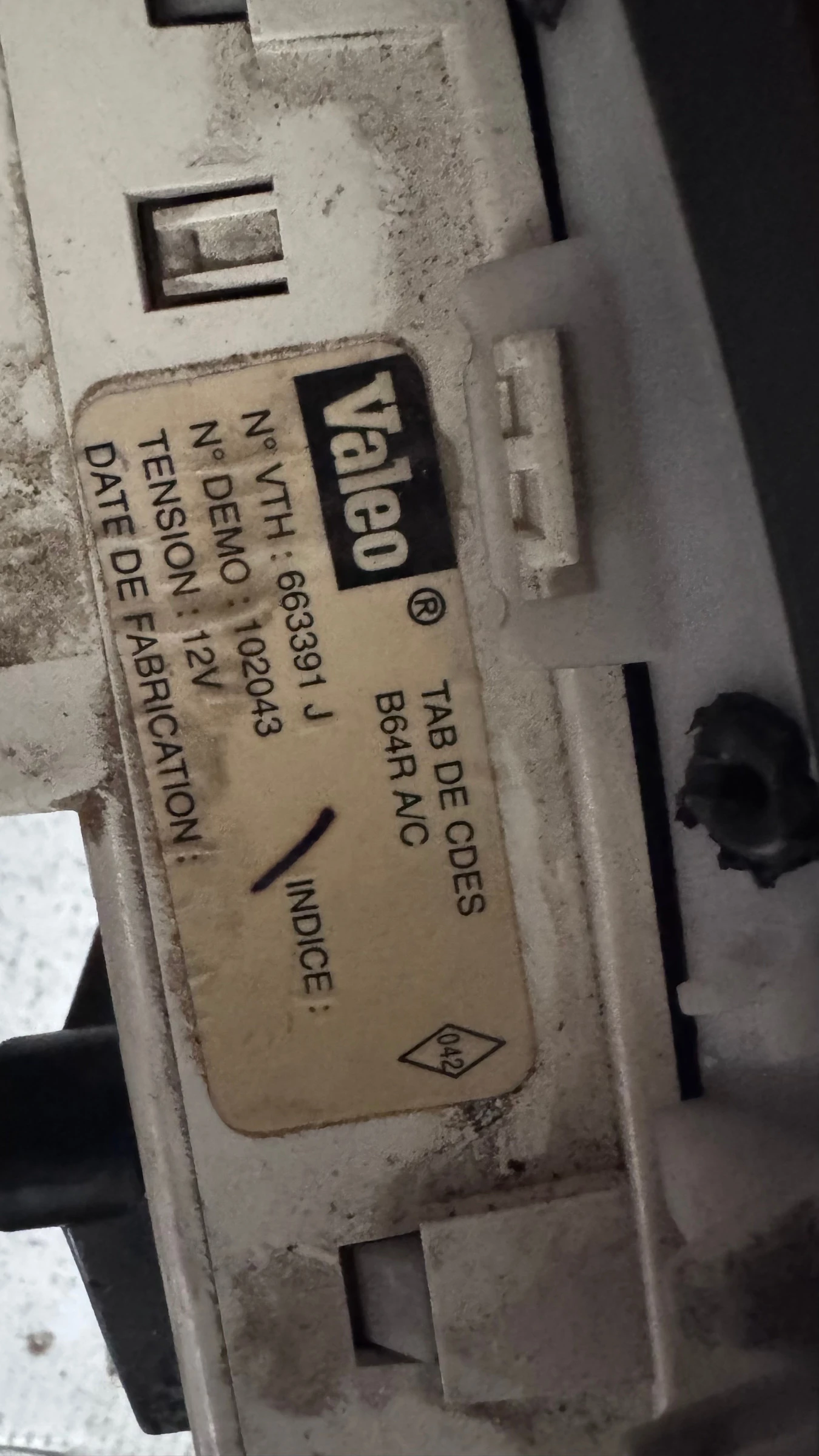   /  /   Renault Megane - 663391 / 102043 | Mobile.bg   2