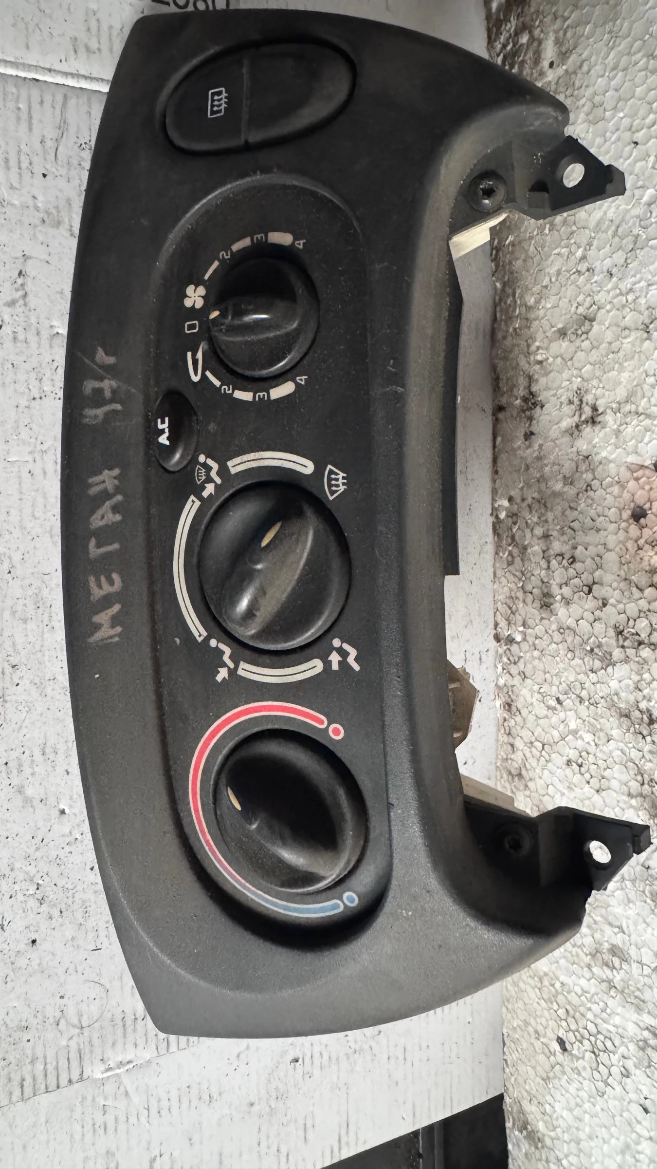   /  /   Renault Megane - 663391 / 102043 | Mobile.bg   1