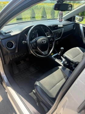 Toyota Auris 2.0D4D, снимка 5