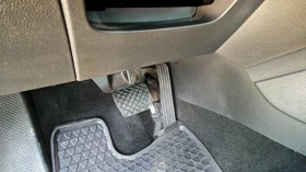 VW Jetta 2.0 TDI, снимка 15