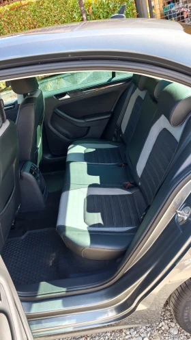 VW Jetta 2.0 TDI, снимка 13