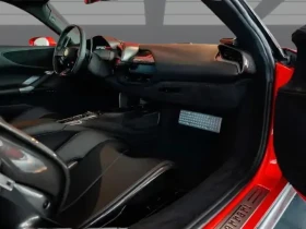 Ferrari SF 90 Stradale = Carbon Ceramic Brakes = Гаранция - 795920 лв. / 406947.43 € - 89859590 11