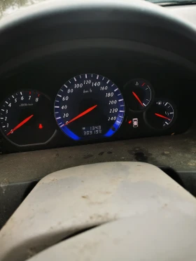 Mitsubishi Grandis Нов внос, регистрирана, всичко платено - 1650 € / 3227.12 лв. - 98443540 7