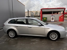 Alfa Romeo 159 sportwagon - 3000 € / 5867.49 лв. - 41966010 3