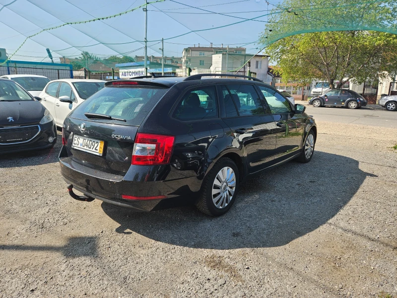 Skoda Octavia 1.6 TDi Германия DSG, снимка 4 - Автомобили и джипове - 47105836