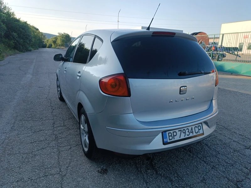 Seat Altea 1.6 ГАЗ-ИТАЛИЯ, снимка 7 - Автомобили и джипове - 52589280