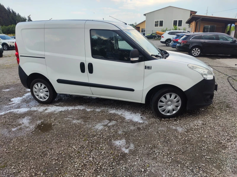 Opel Combo 1.3 D 90к.с., снимка 3 - Автомобили и джипове - 50955244