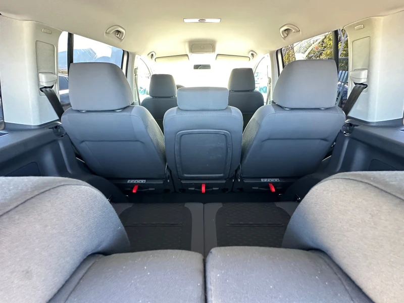 VW Touran 1.9TDI, снимка 6 - Автомобили и джипове - 51722744