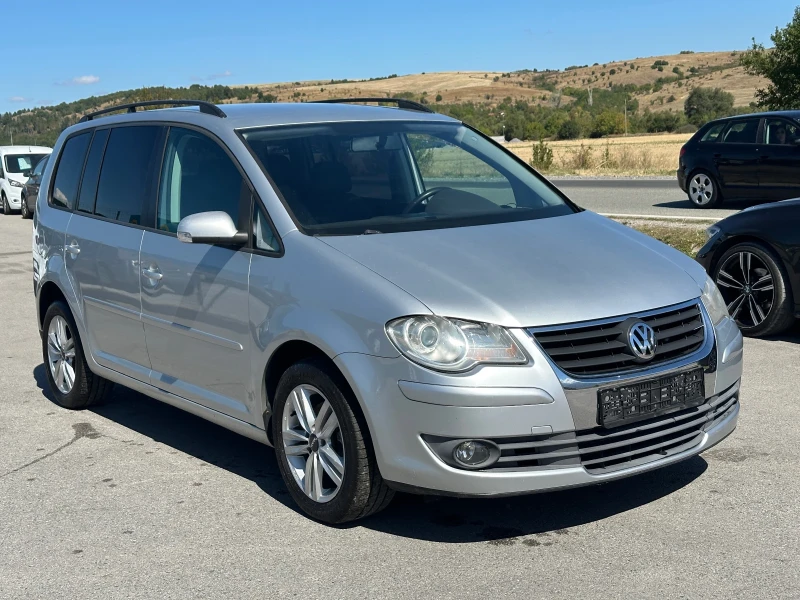 VW Touran 1.9TDI, снимка 2 - Автомобили и джипове - 51722744