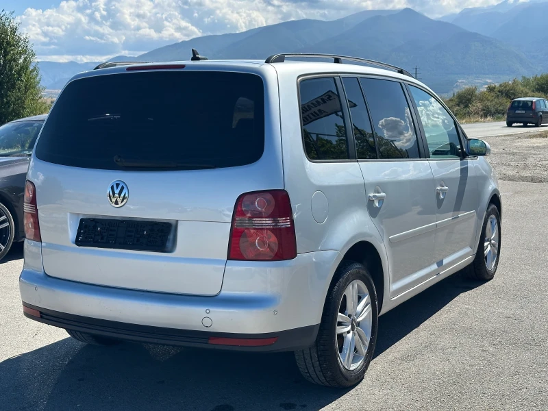 VW Touran 1.9TDI, снимка 5 - Автомобили и джипове - 51722744