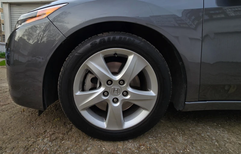 Honda Accord 8 2.4, снимка 15 - Автомобили и джипове - 52837816