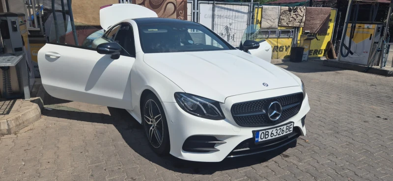 Mercedes-Benz E 220, снимка 6 - Автомобили и джипове - 52878208