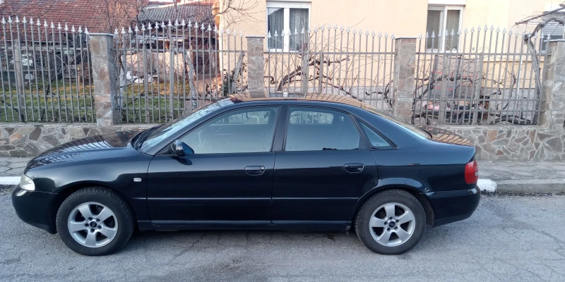 Audi A4, снимка 10 - Автомобили и джипове - 52907608