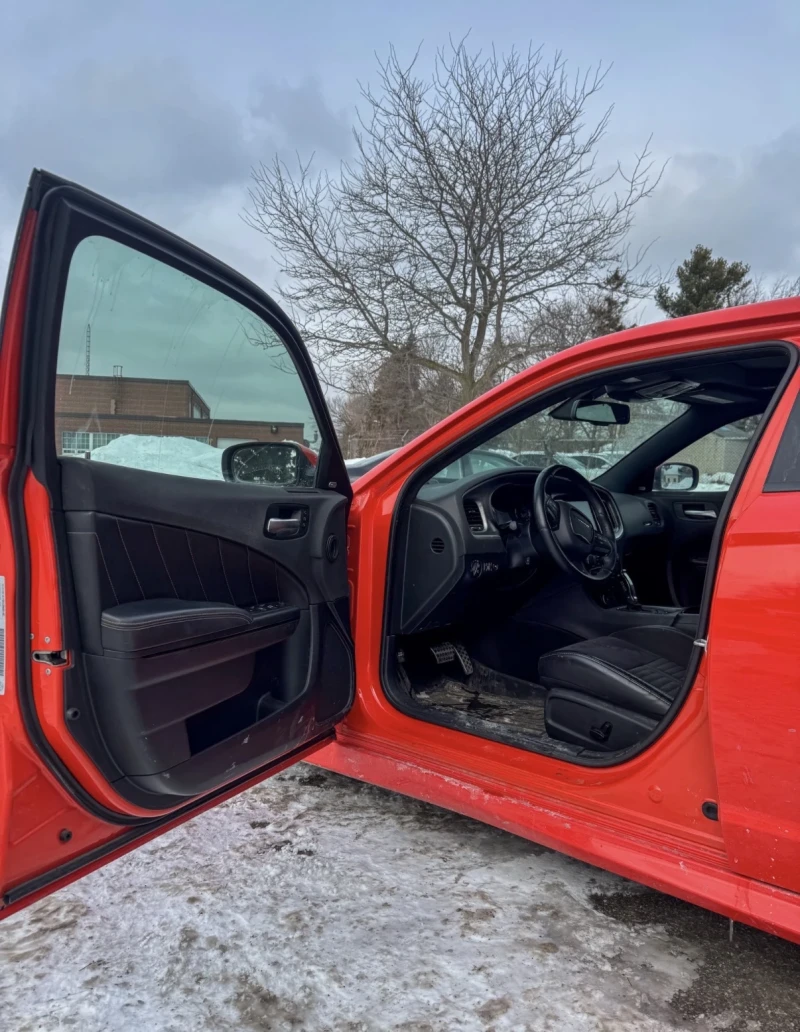 Dodge Charger 5.7 Hemi * Daytona *  Track Pack * Carfax * , снимка 6 - Автомобили и джипове - 53408625