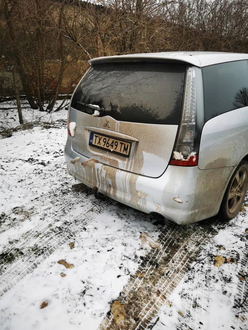 Mitsubishi Grandis Нов внос, регистрирана, всичко платено, снимка 3 - Автомобили и джипове - 53429924