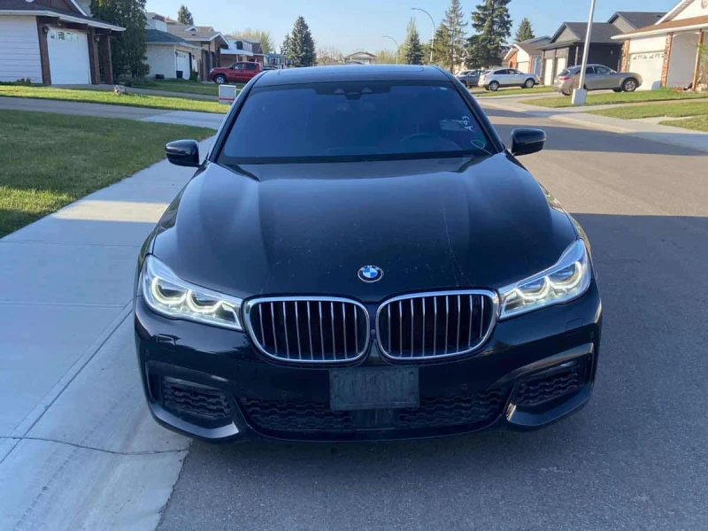 BMW 750 I XDRIVE * CARFAX * OБДУХВАНЕ * ПАНОРАМА, снимка 3 - Автомобили и джипове - 53559968