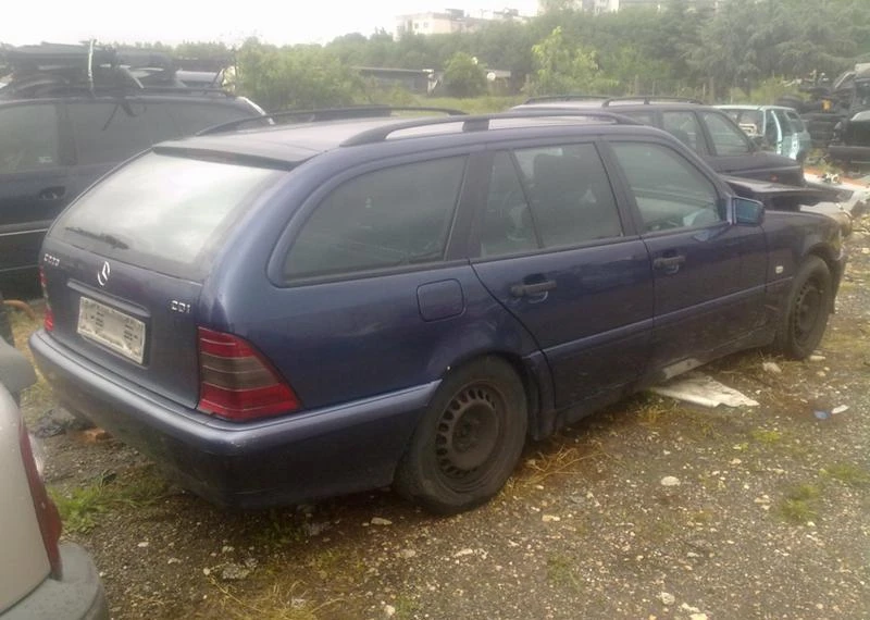 Mercedes-Benz C 220 2.0/2.2, 2.5, снимка 7 - Автомобили и джипове - 5954364