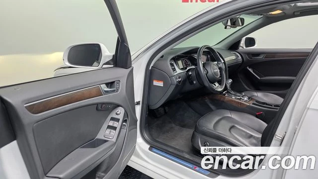 Audi A4, снимка 10 - Автомобили и джипове - 56081261
