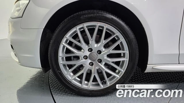 Audi A4, снимка 5 - Автомобили и джипове - 56081261