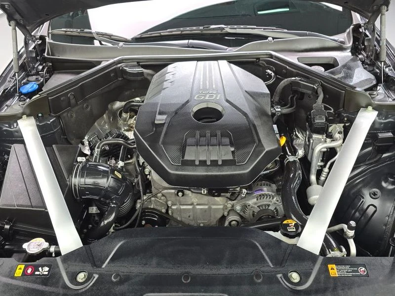 Kia Stinger 2.0 Turbo 2WD| 255к.с., снимка 6 - Автомобили и джипове - 56170080
