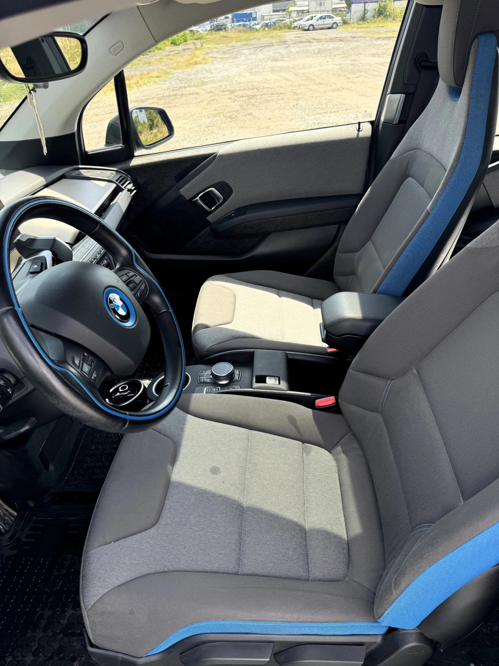 BMW i3 120 Ah/42.2 kWh - изображение 10