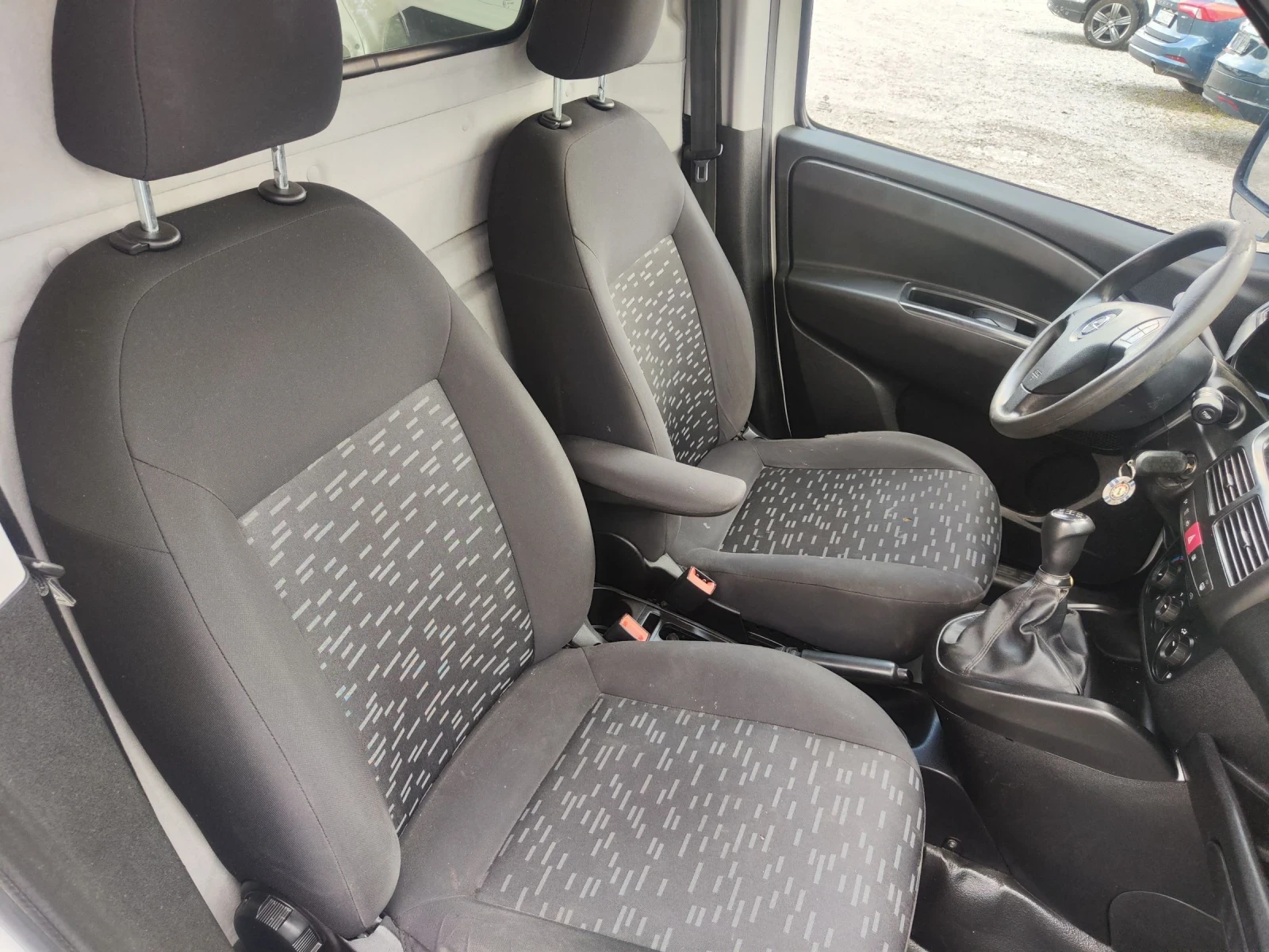 Opel Combo 1.3 D 90к.с. | Mobile.bg — изображение 11