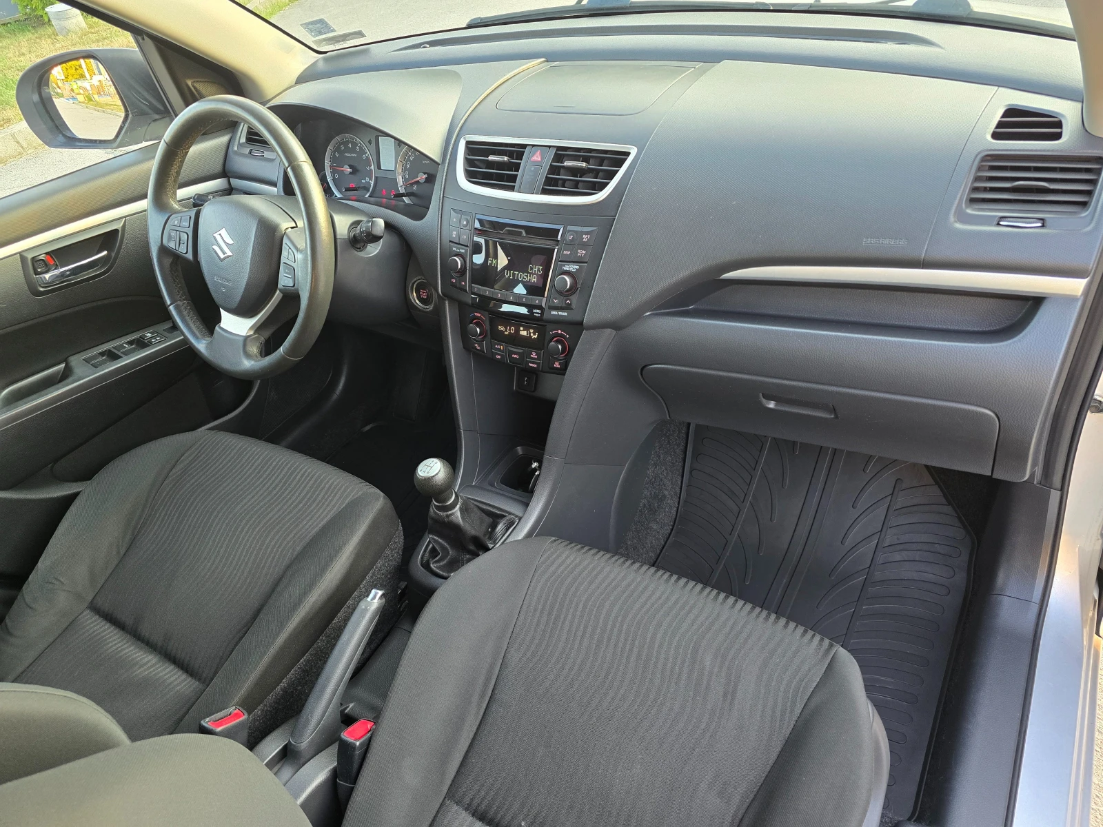 Suzuki Swift 1.2/94ps/KLIMATRONIK-FULL - изображение 9