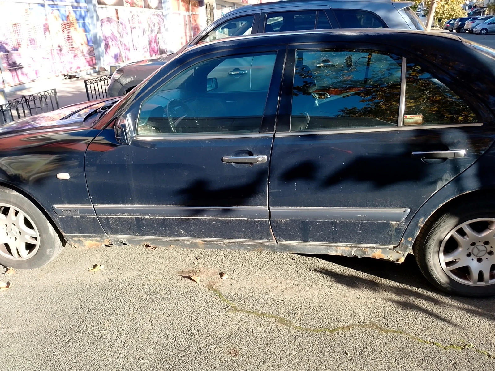 Mercedes-Benz E 200 / | Mobile.bg   13