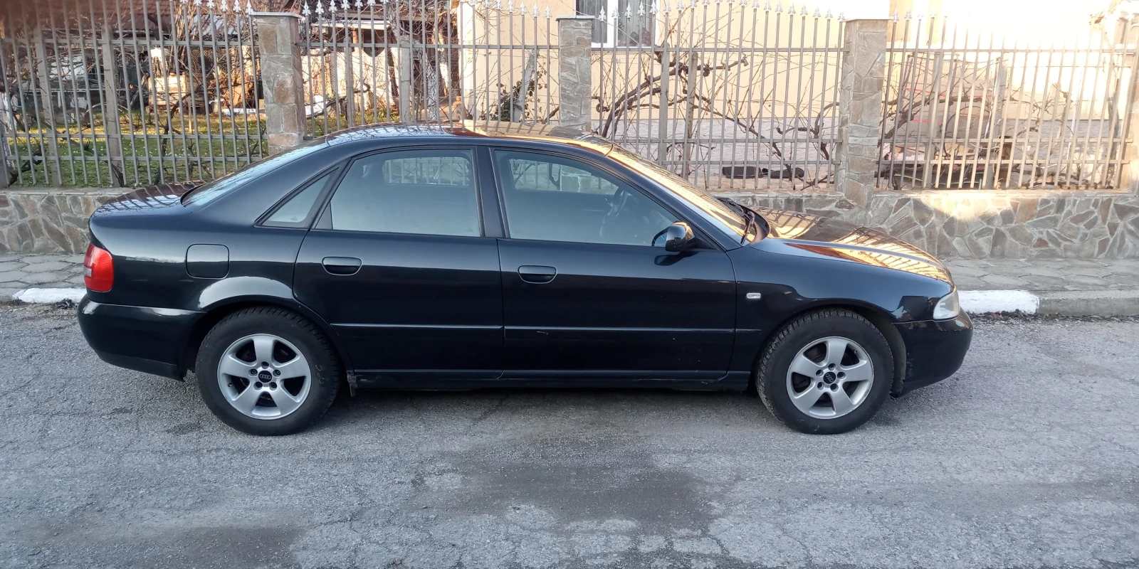 Audi A4 | Mobile.bg � ����������� 1