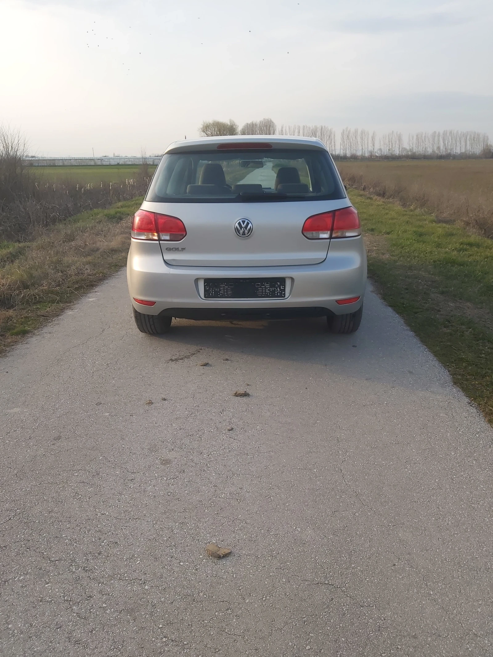 VW Golf 1.4 , снимка 6 - Автомобили и джипове - 53395811